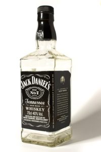 alcool minori responsabilità penale